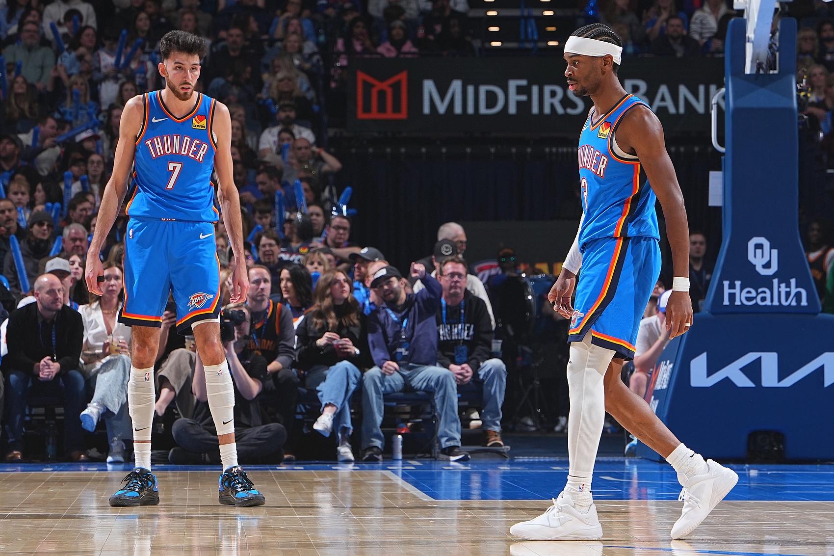 欧宝体育app下载-NBA彩经：湖人轻取魔术 骑士擒下鹈鹕 老鹰大胜勇士 火箭浇灭热火